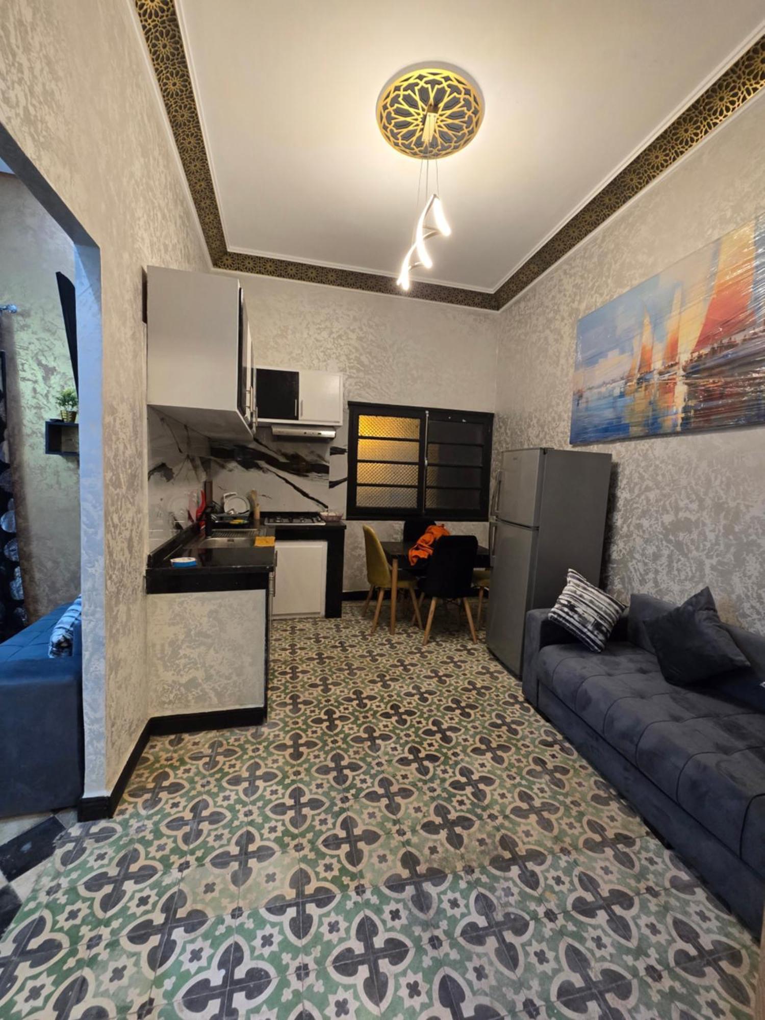 Centre Ville Plage Avec 1 Seule Chambre 3 Pieces Au Total Pour Famille Ou Personnes Serieuses El Jadida Buitenkant foto